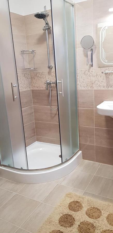 Patricia Panzio Hotel Bük Екстериор снимка