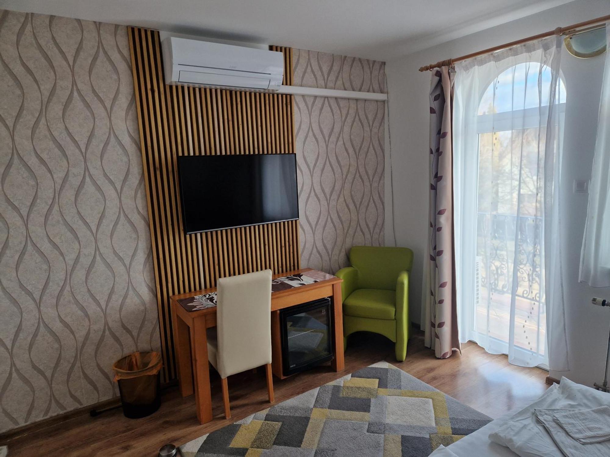Patricia Panzio Hotel Bük Екстериор снимка