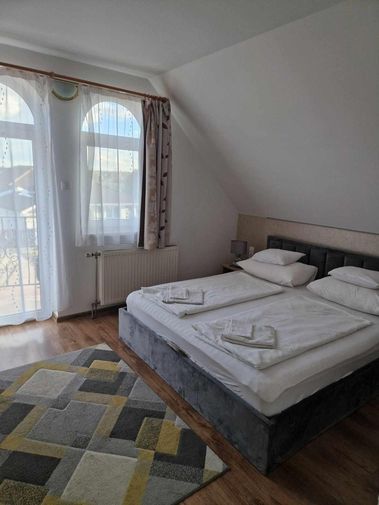 Patricia Panzio Hotel Bük Екстериор снимка